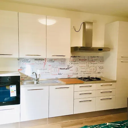 Residenza Elena Apartman *